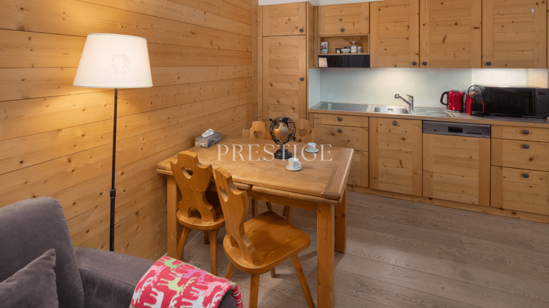2157 – Appartement 2,5 pièces – 620000CHF – 56m²