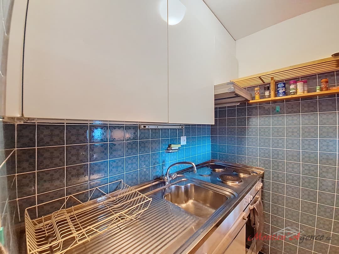 1783 – Appartement –  950CHF