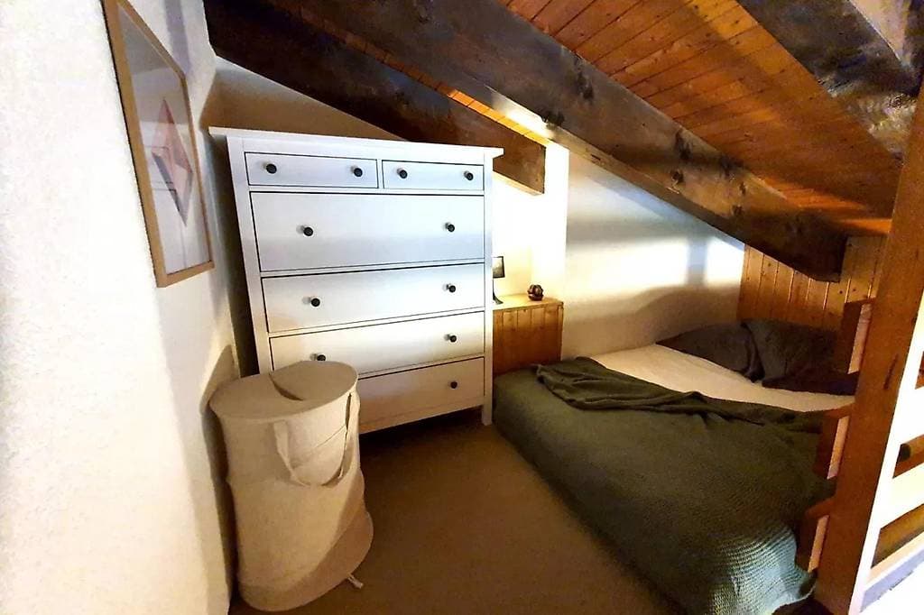 1797 – Appartement – 1.5pièces – 1000CHF – 22 m²