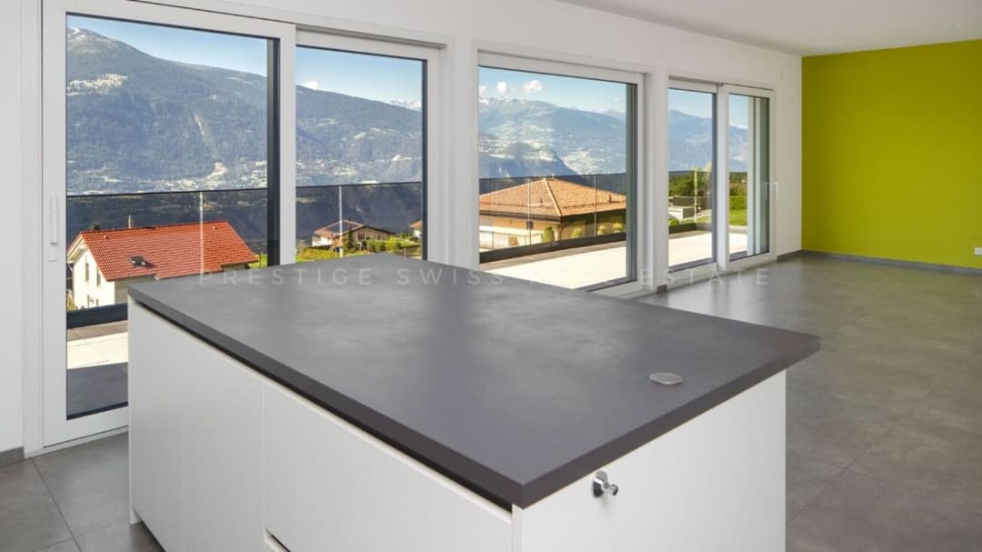 2143 – Maison 5 pièces – 2100000 CHF – 328 m²