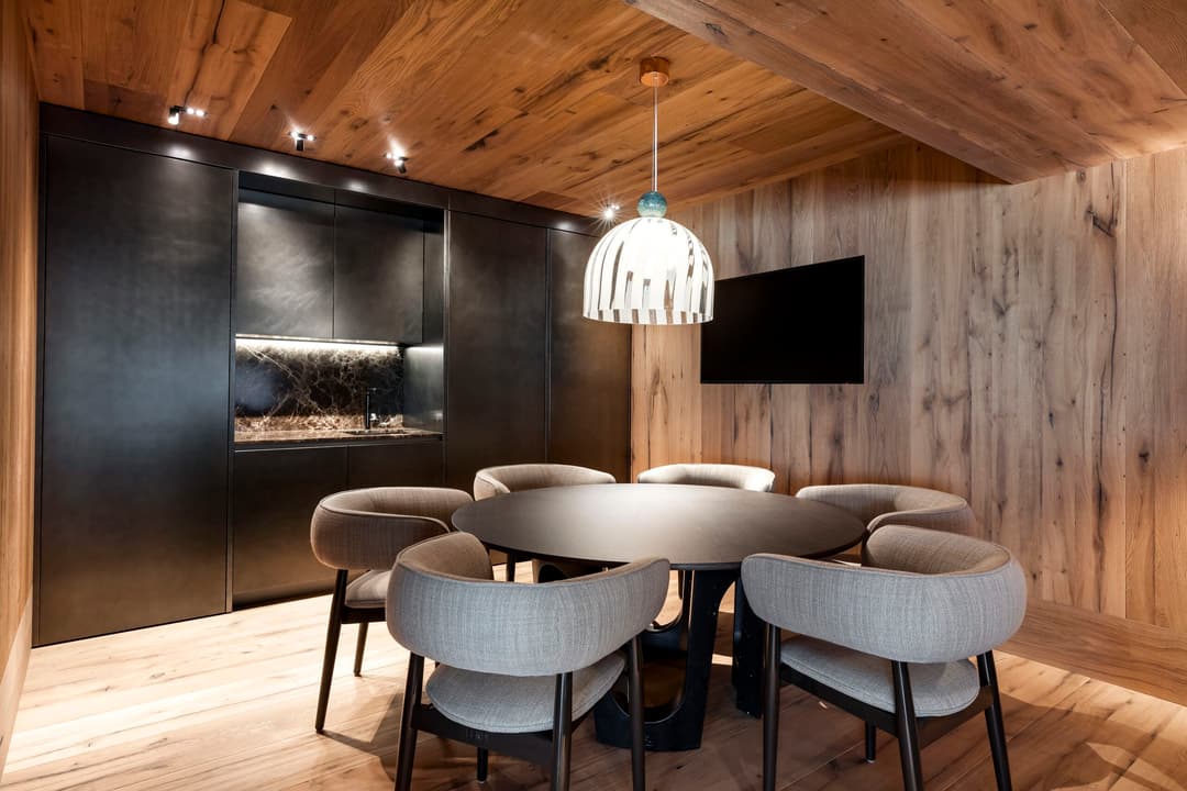 2214 – Appartement 4.5 pièces – 203m²