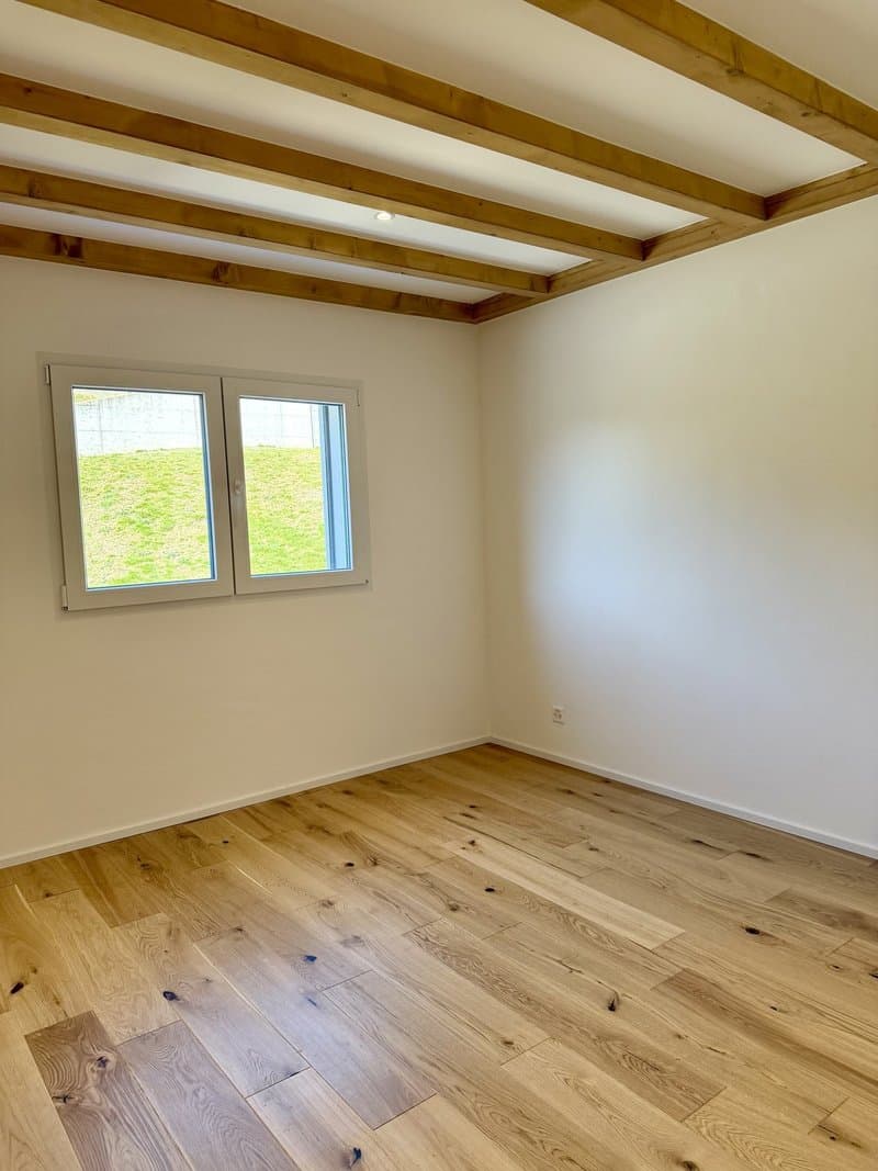 1784- Appartement 3.5 pièces –  1900 CHF –