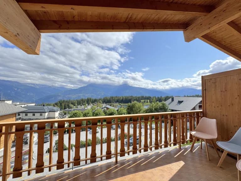 1833 – Appartement 4.5 pièces –  2800 CHF – 90 m²