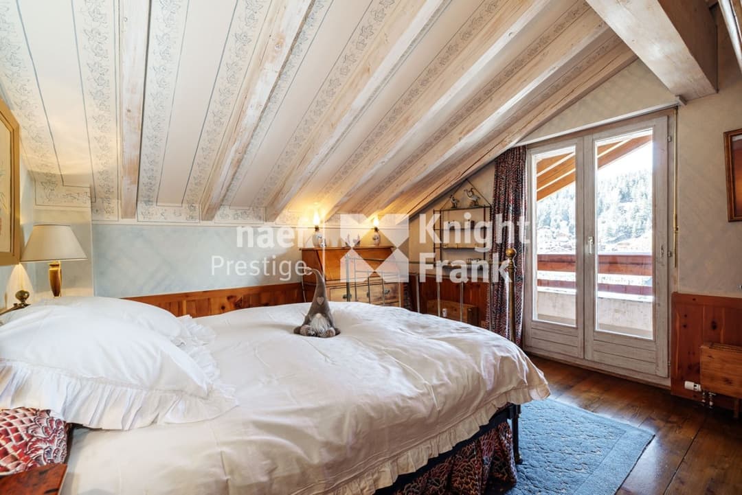 2170 – Appartement 5.5 pièces – 4950000CHF – 247m²