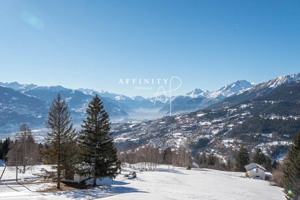 2218 – Appartement 8 pièces – 3200000CHF – 277m²