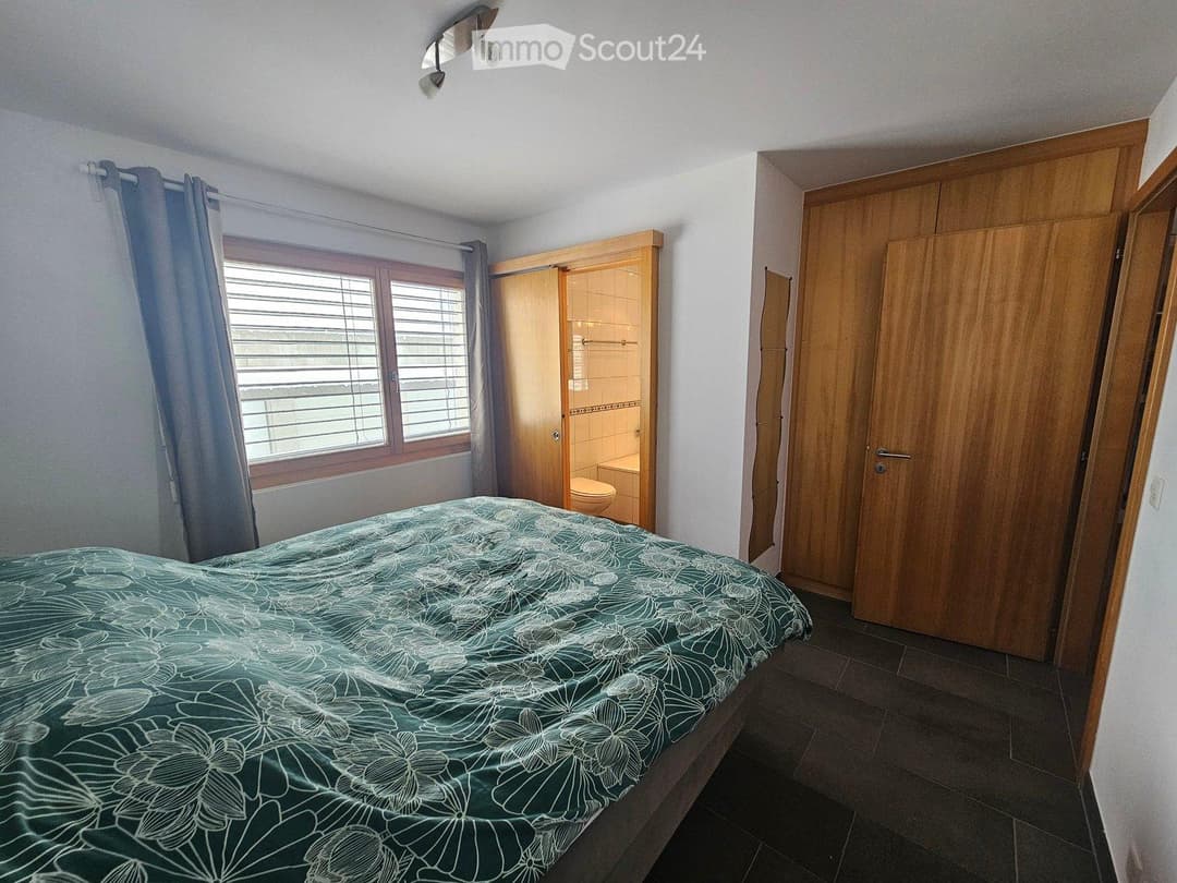 1762 – Appartement – 3.5pièces –  1900CHF – 102 m²