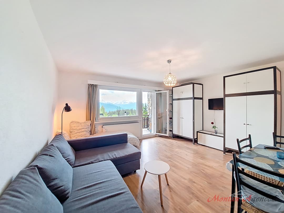 1783 – Appartement –  950CHF