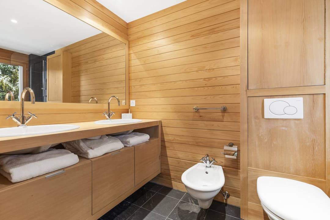 2190 – Appartement 4.5 pièces – 2450000 CHF – 132 m²