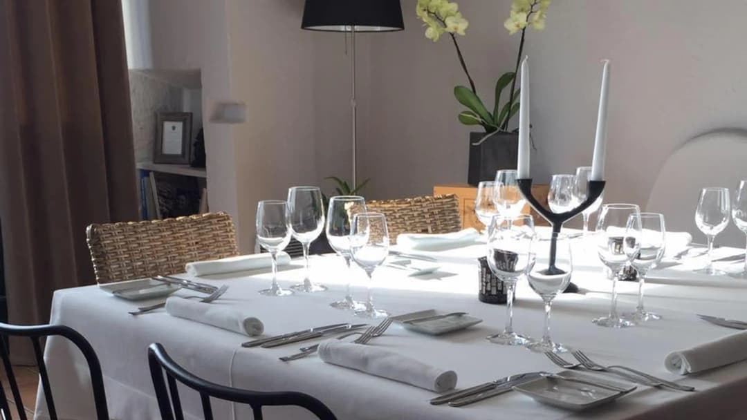 1781 – Commerce 3.5 pièces –  2900 CHF – 277 m²