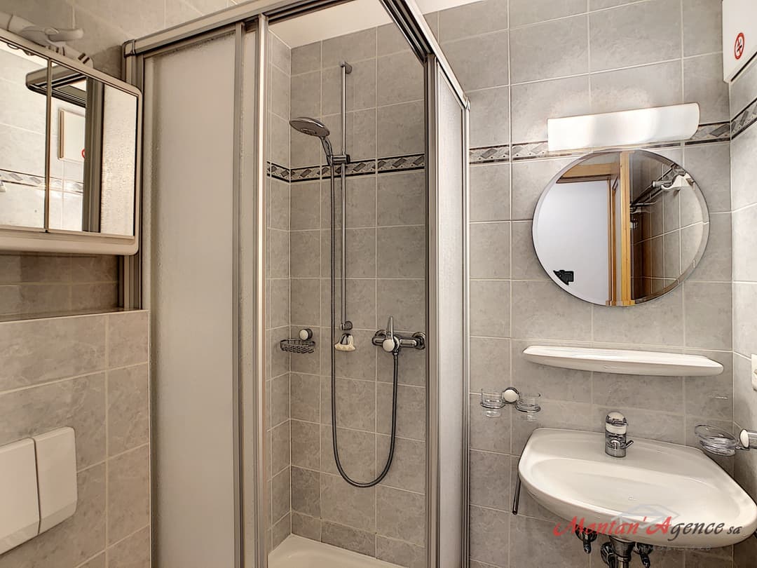 1828 – Appartement – 3pièces –  2700CHF – 72 m²