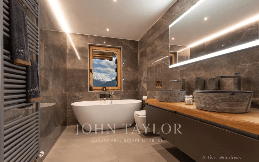 1758 – Maison 9 pièces – 480 m²