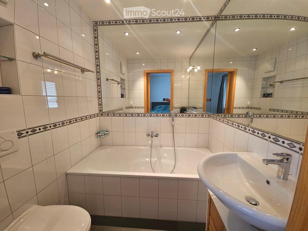 1762 – Appartement – 3.5pièces –  1900CHF – 102 m²