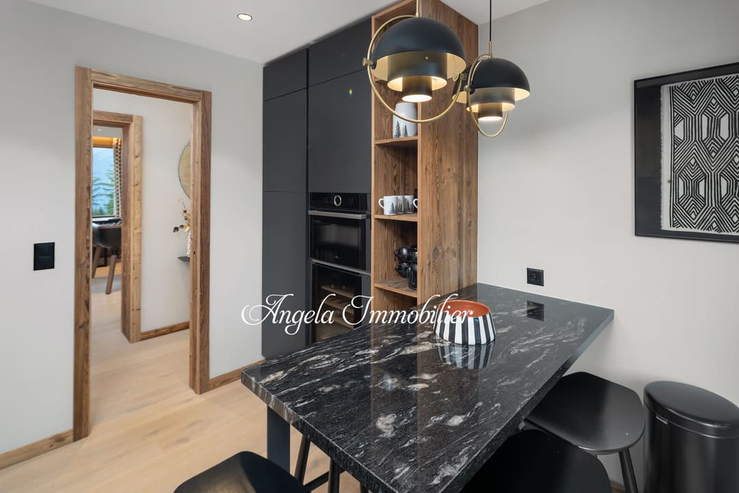 1768 –  Appartement – 200m²