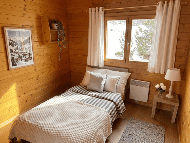 1761 – Maison 5 pièces – 5000 CHF – 210 m²