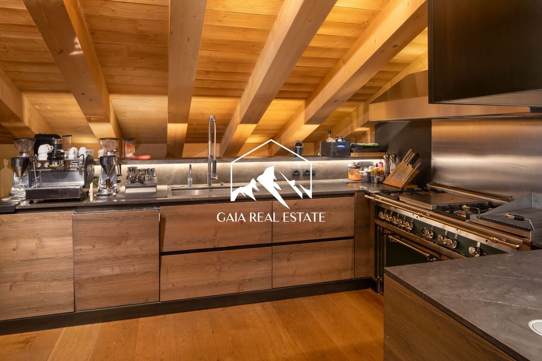 1779 –  Appartement – 230 m²