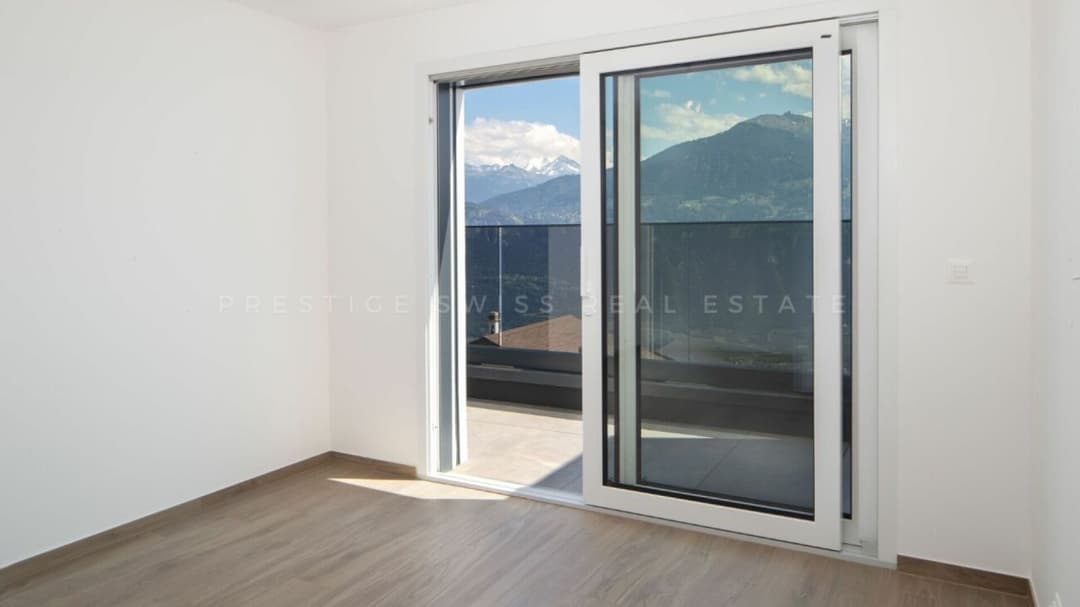 2143 – Maison 5 pièces – 2100000 CHF – 328 m²