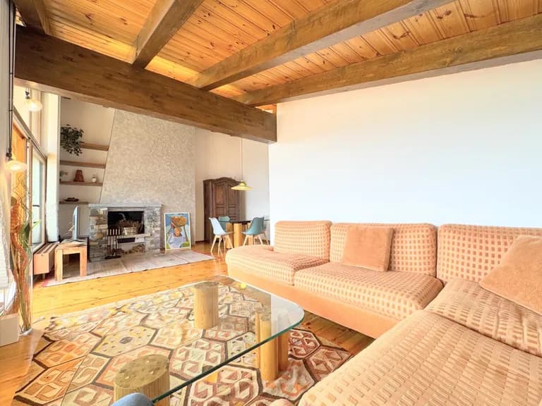 1833 – Appartement 4.5 pièces –  2800 CHF – 90 m²