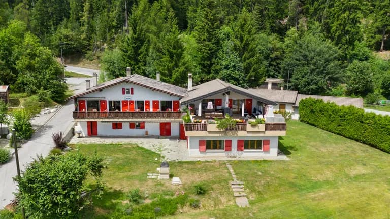 2221 – Appartement 5.5 pièces –  1460000 CHF – 187 m²