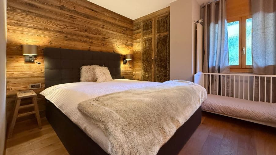 1835 – Appartement 4.5 pièces – 10000CHF – 130m²