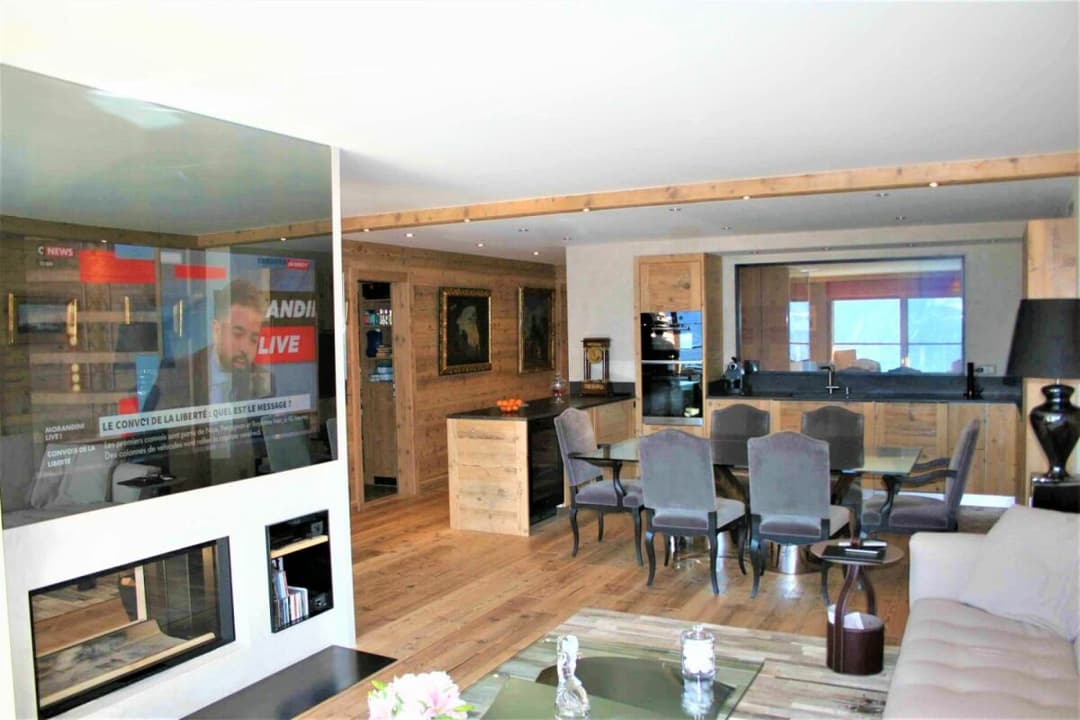 2230 – Appartement 3.5 pièces – 2350000 CHF – 136 m²