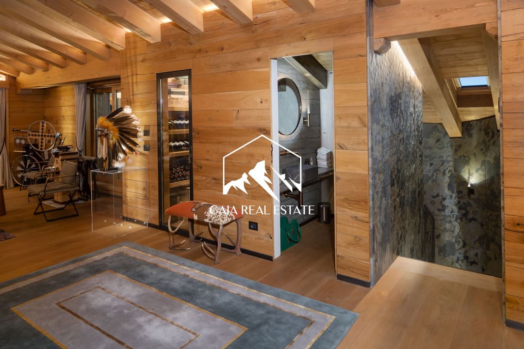 1779 –  Appartement – 230 m²