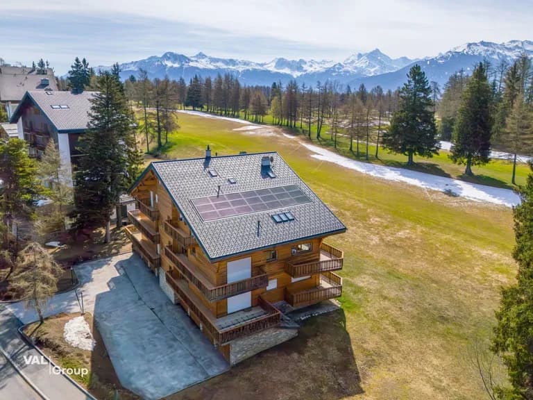 2219 – Appartement – 4.5pièces – 2240000CHF – 120 m²