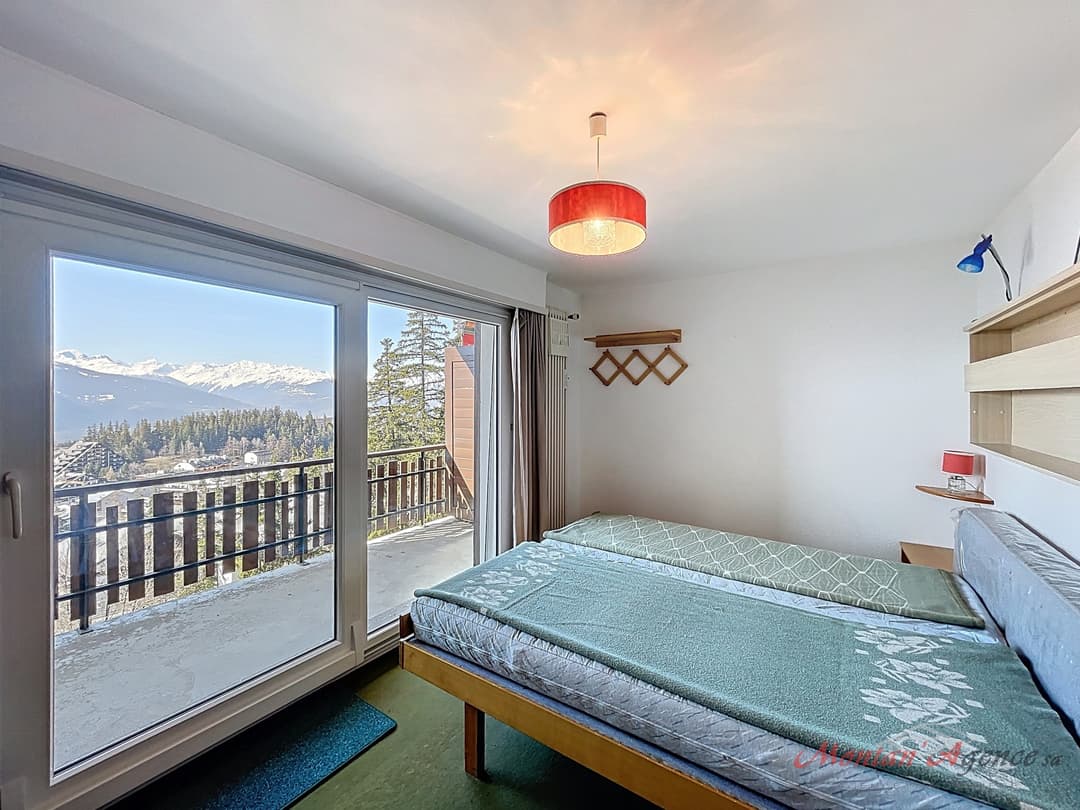 1786 – Appartement 1 pièce –  1400CHF – 35m²