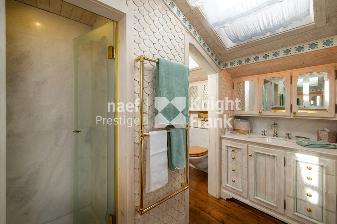 2170 – Appartement 5.5 pièces – 4950000CHF – 247m²