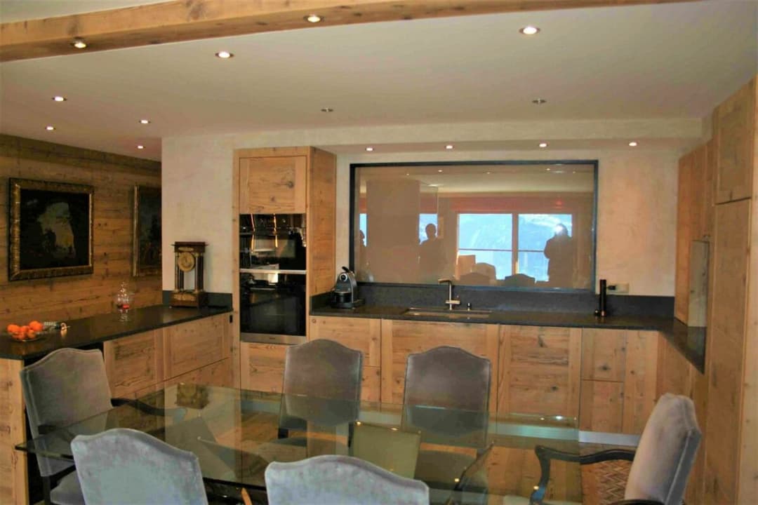 2230 – Appartement 3.5 pièces – 2350000 CHF – 136 m²