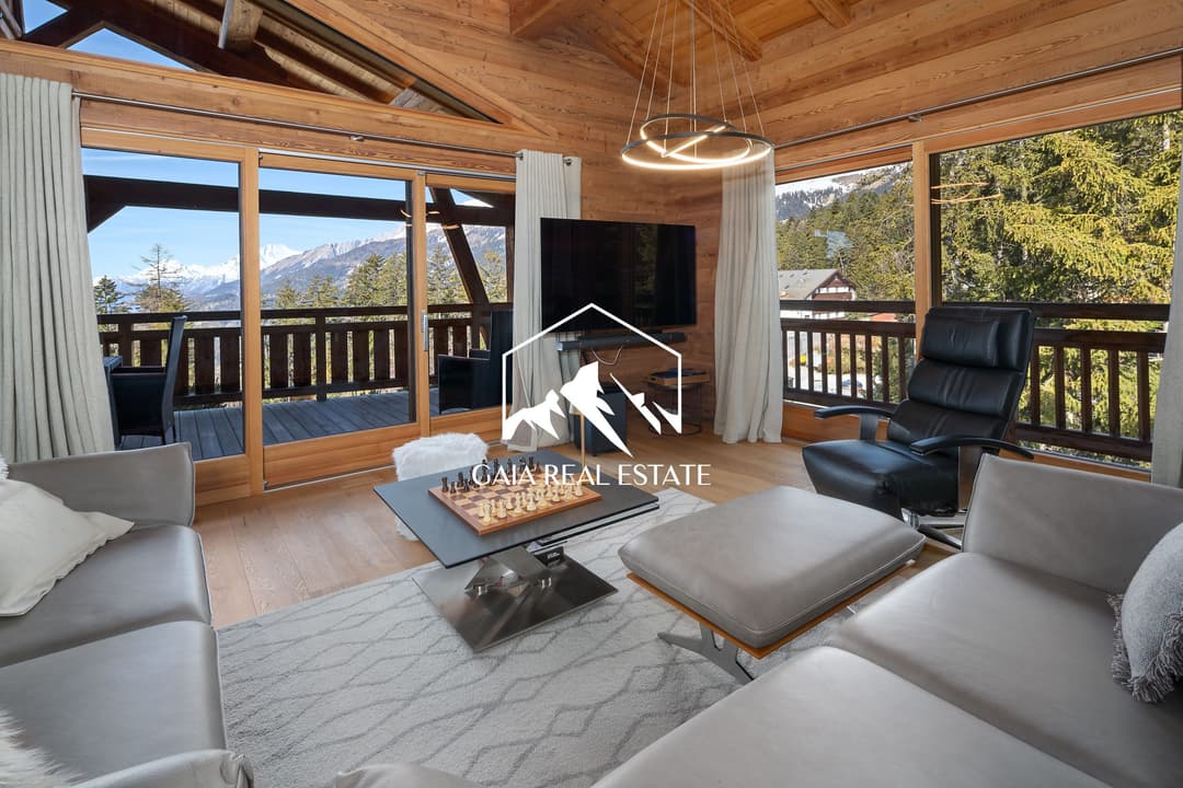 2255 – Appartement – 3600000 CHF – 180 m²