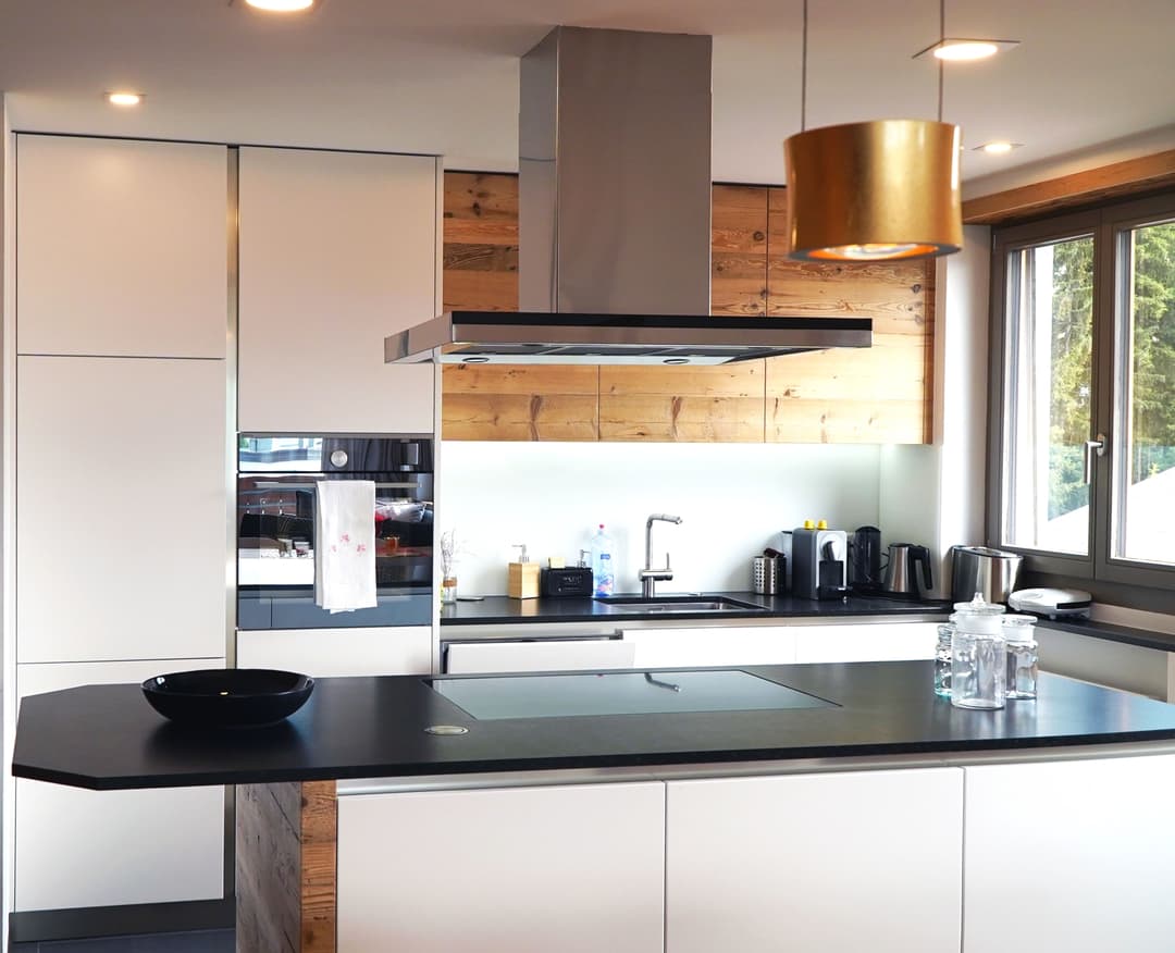 1929 – Appartement 4.5 pièces –  2898CHF – 122m²