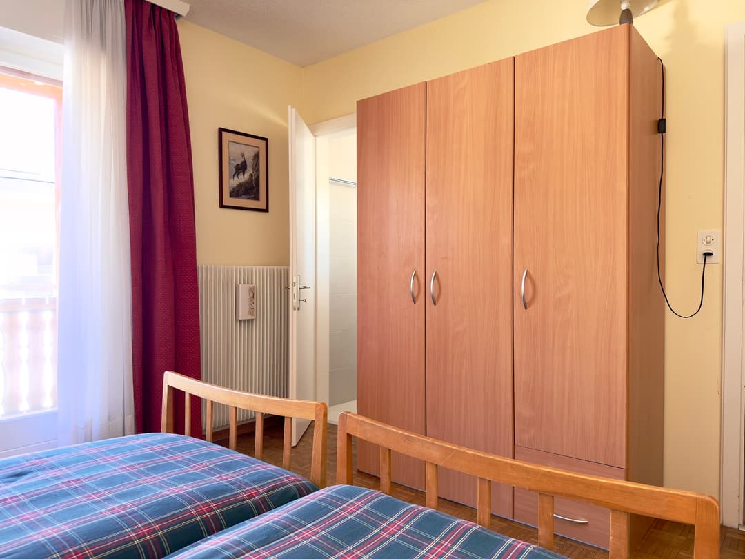 1902 – Appartement 5 pièces –  2450CHF