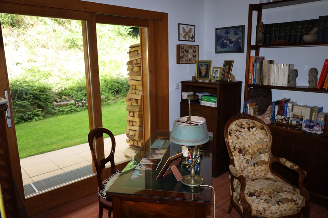 2304 – Appartement 7.5 pièces – 318m²