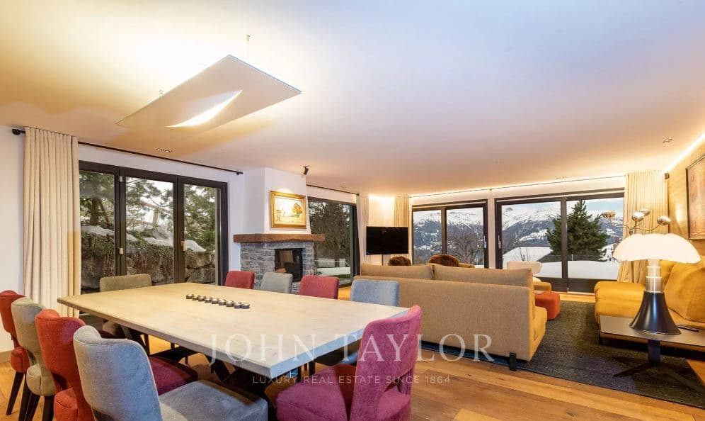 1913 – Appartement – 6pièces – 230m²