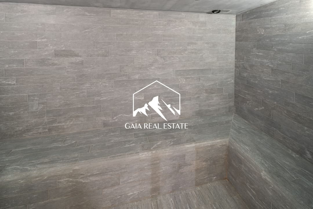 2255 – Appartement – 3600000 CHF – 180 m²