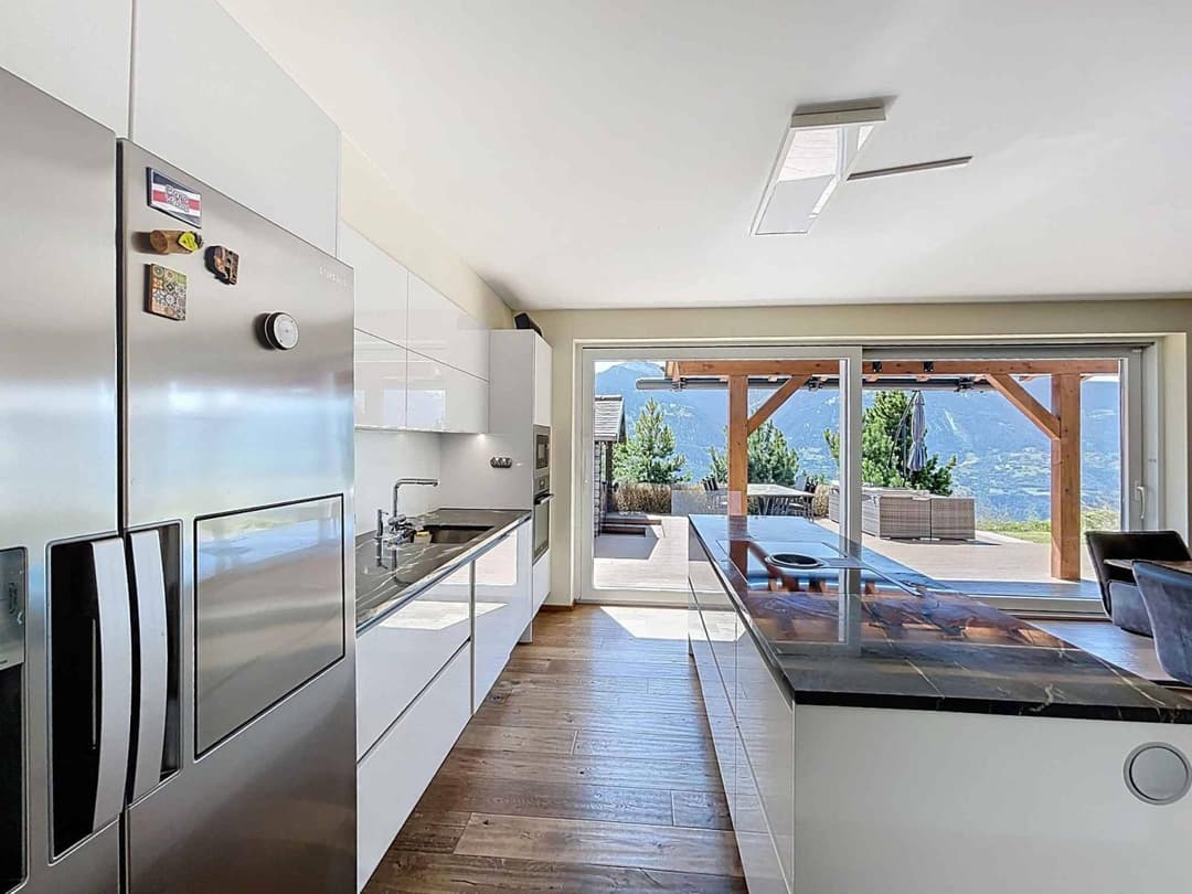 2249 – Maison 4.5 pièces –  1900000 CHF – 257 m²