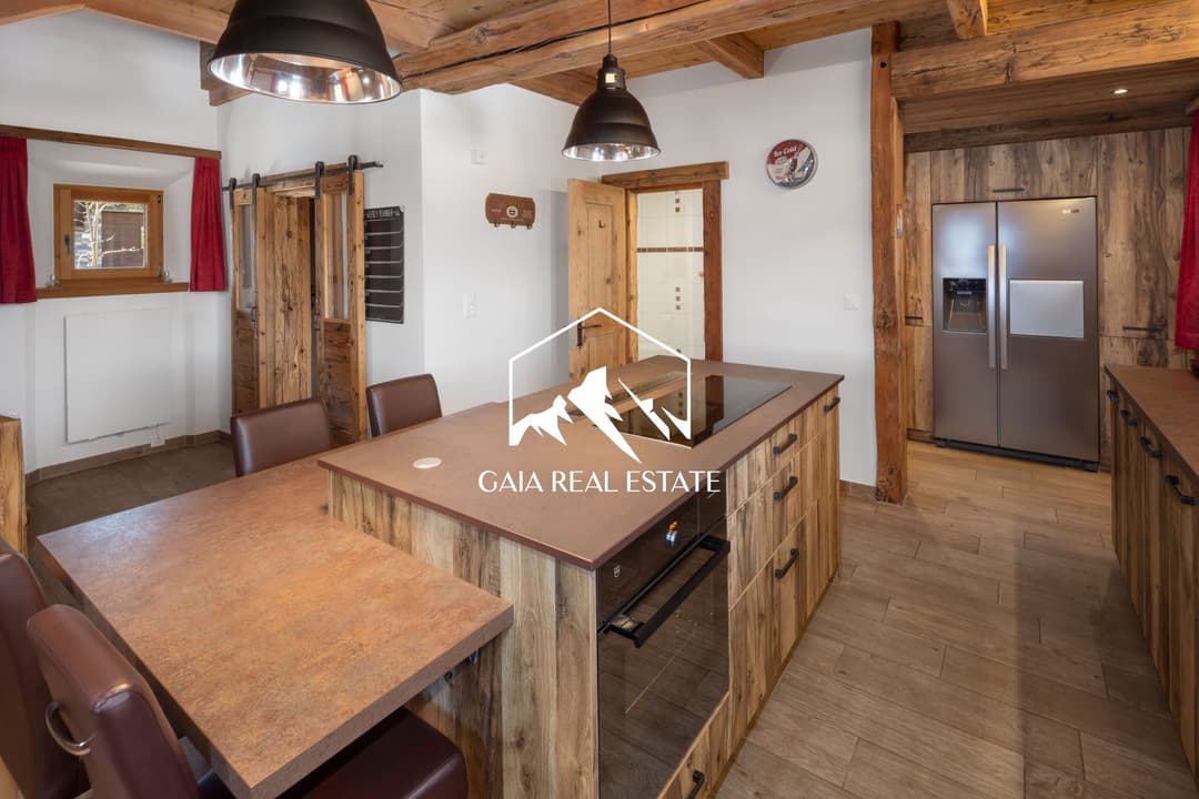 2261 – Maison – 5900000 CHF – 660 m²