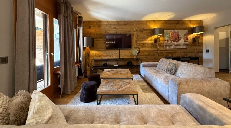 1868 – Appartement 4.5 pièces – 14000CHF – 130m²