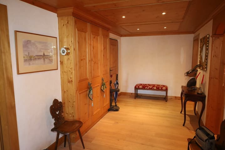 2242 – Appartement – 176.25 m²