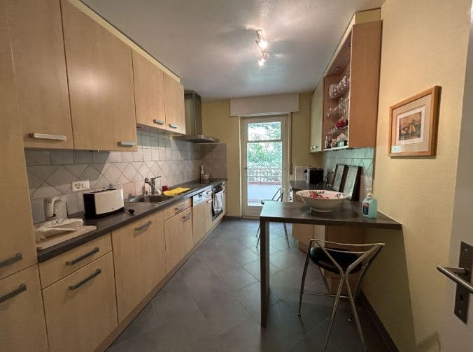 1857 – Appartement 3 pièces- 1750CHF – 120m²