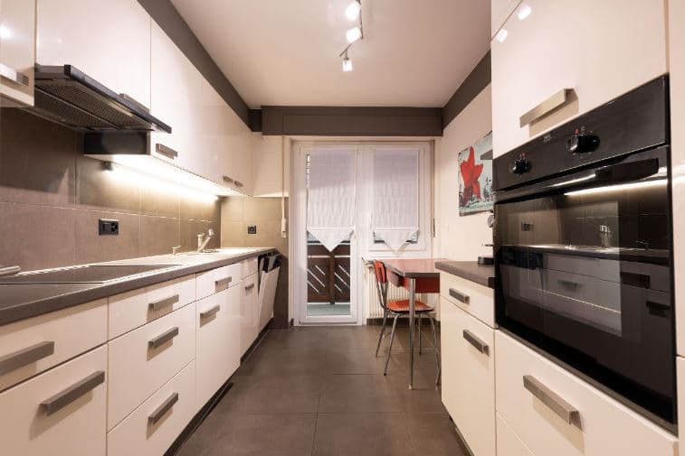 1883 – Appartement 4 pièces –  2450CHF