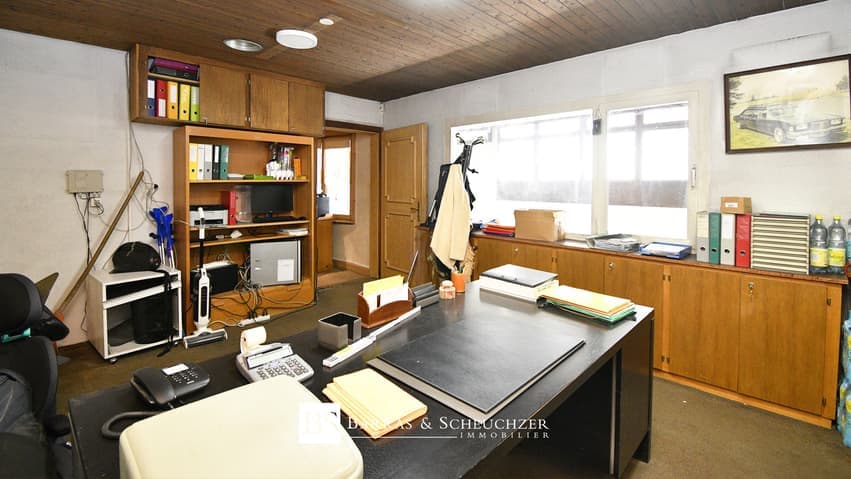 2263 – Commerce – 550000CHF – 50m²