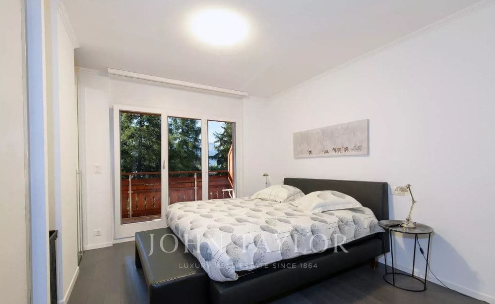 2298 – Appartement 5.5 pièces – 3990000CHF – 225m²