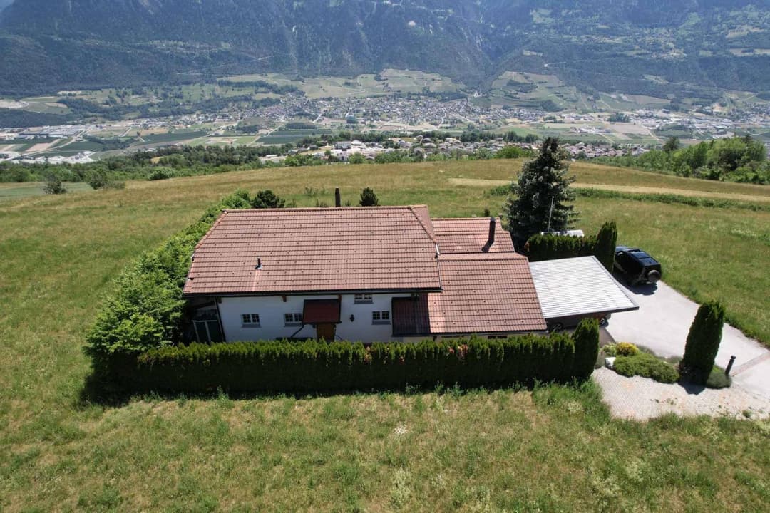 2249 – Maison 4.5 pièces –  1900000 CHF – 257 m²