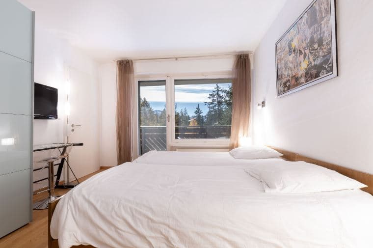 1883 – Appartement 4 pièces –  2450CHF