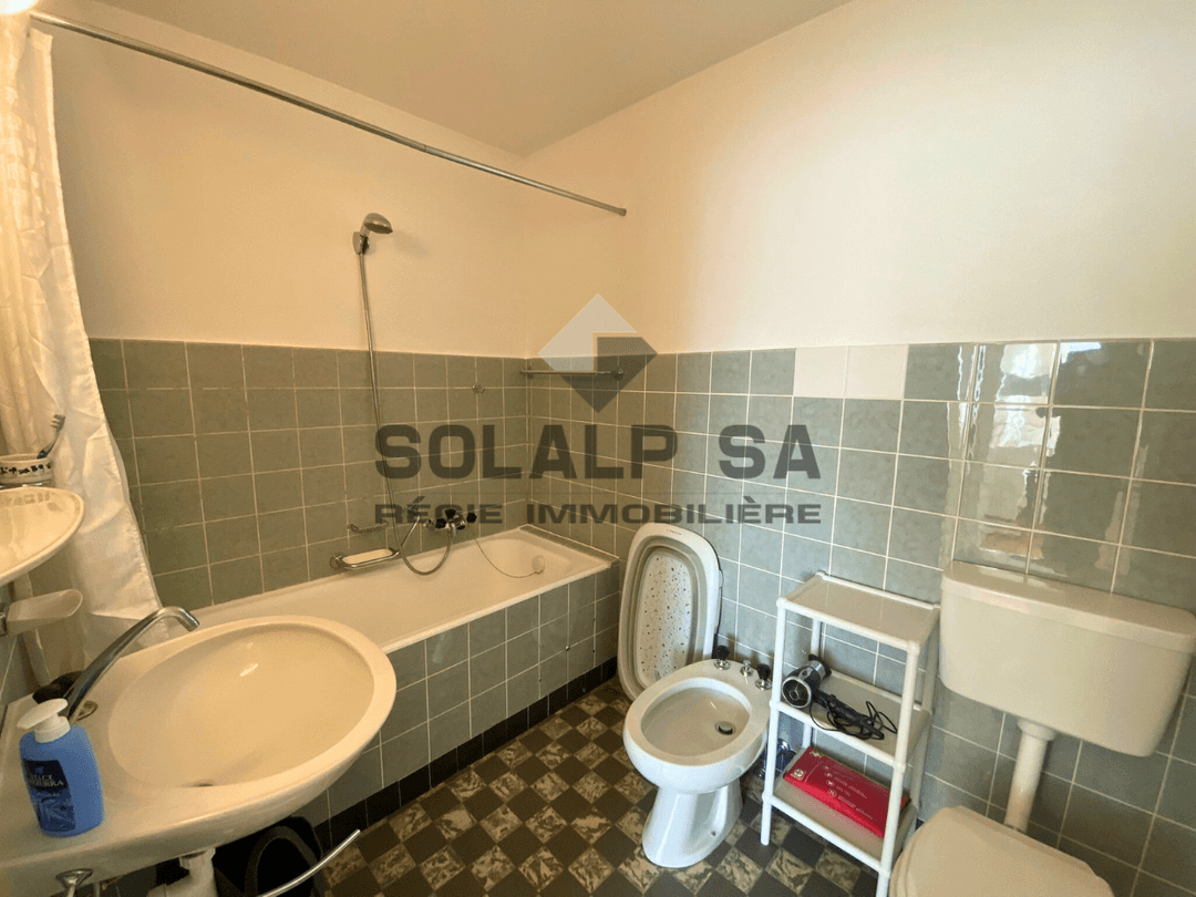 1920 – Appartement – 3.5pièces –  2200CHF – 80 m²