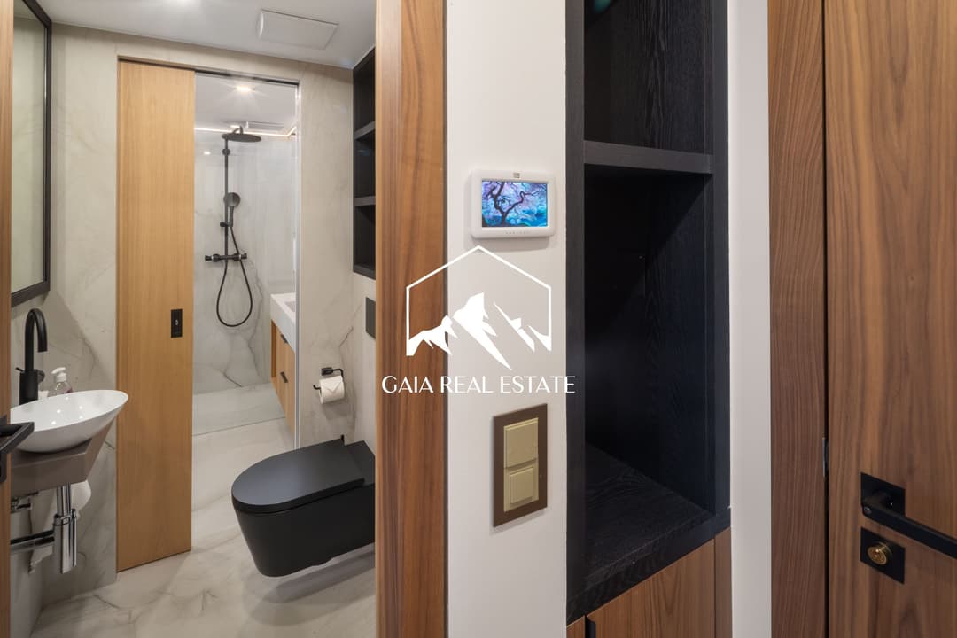2237 – Appartement 3 pièces – 3900000CHF – 111m²