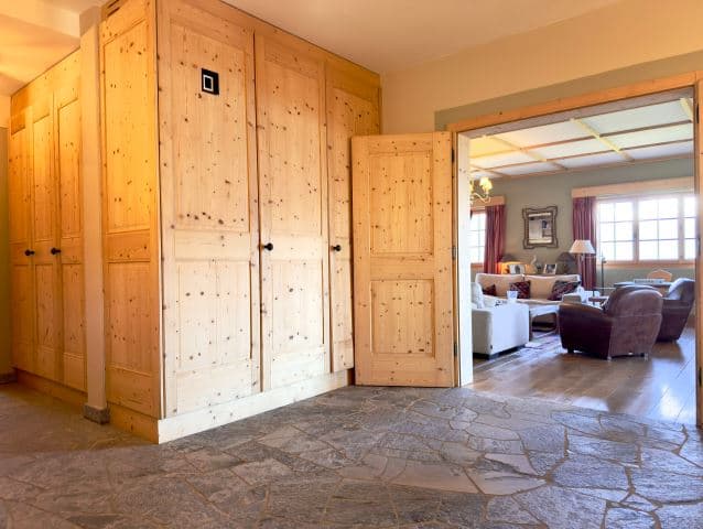 1919 – Maison – 7pièces – 8400CHF – 450m²