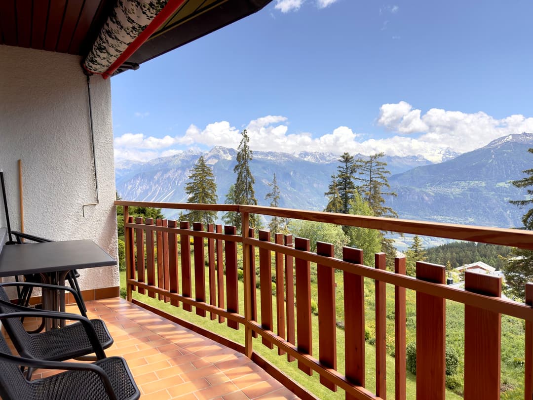 1941 – Appartement 4.5 pièces –  2500CHF