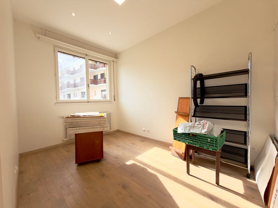 1943 – Commerce –  4000CHF – 65m²